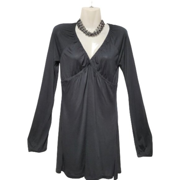 Zenana Outfitters Black Long Sleeve Rayon V Neck Tunic Top Size L - Picture 1 of 4